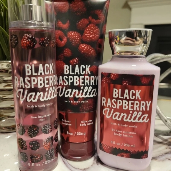 Bath & Body Works Bath & Body Bath Body Works Black Raspberry